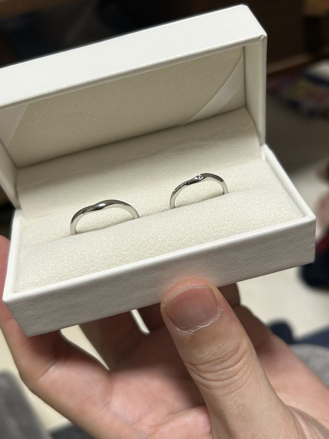 指輪箱入りです