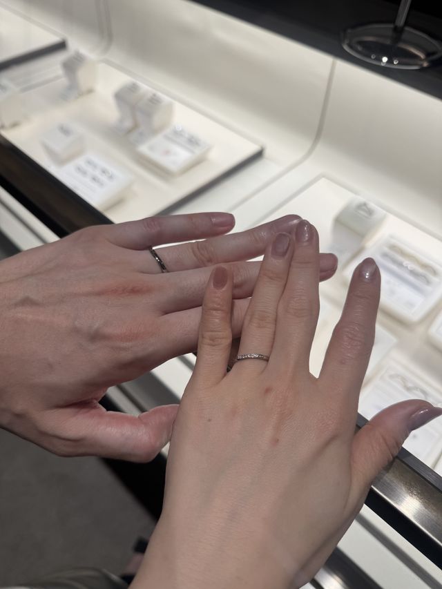 お店で試着させていただいた写真です。