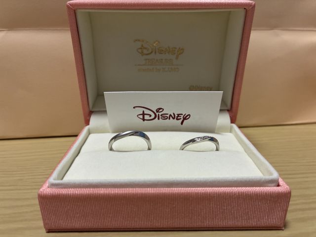 彼の指輪はセミオーダー、私の指輪はオーダーメイドで作りました