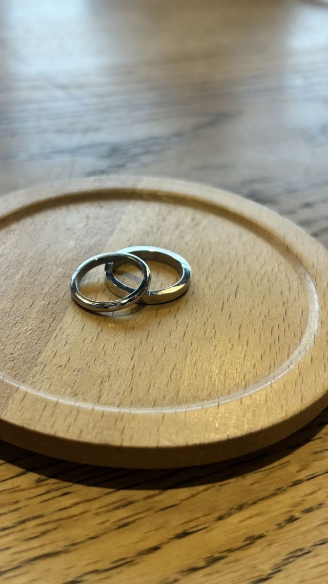 溶接し、模様をつける前の指輪