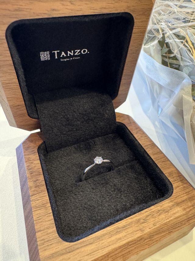 指輪とケースです