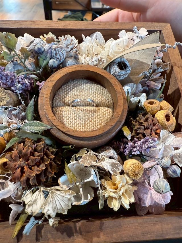 婚約指輪
ダイヤつける前