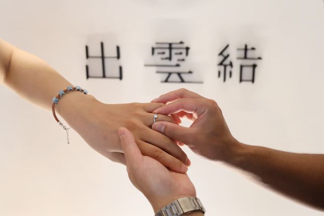 納品された際、お店の前で