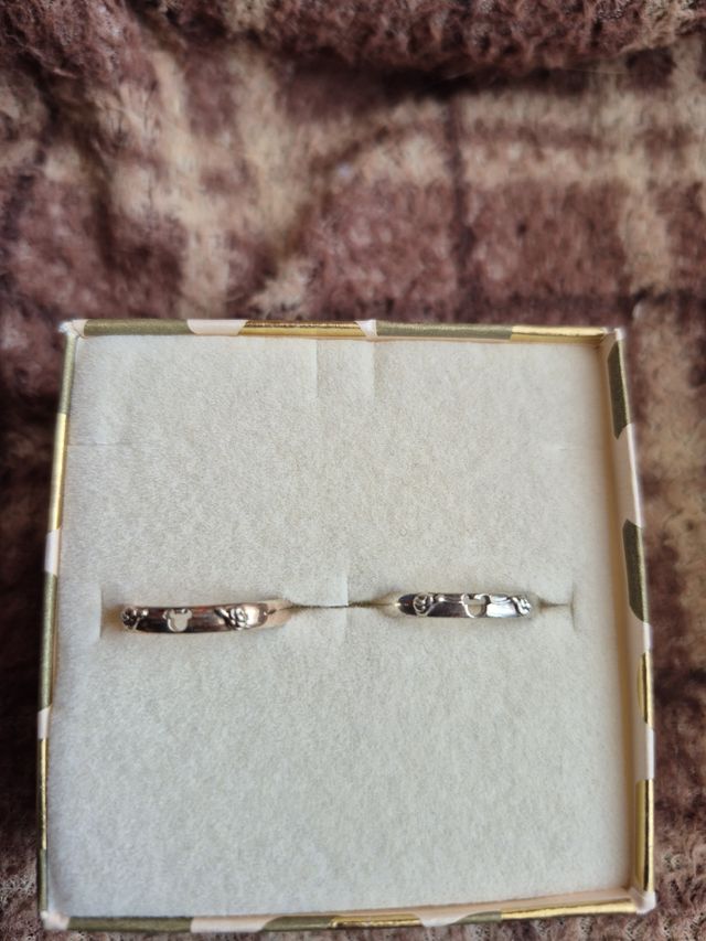 ディズニーか大好きでいろんなデザインを見て回って決めました！