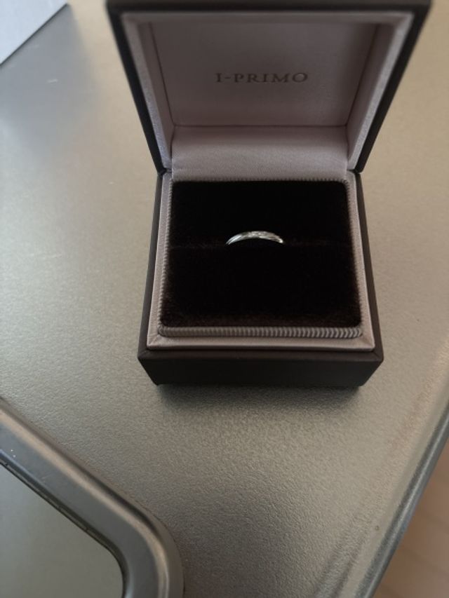 シンプルで普段使いにすごくいいです。