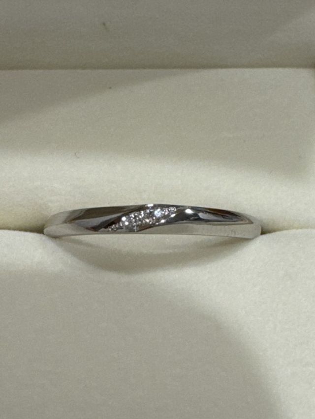 5粒ダイヤのところ、3粒に変更