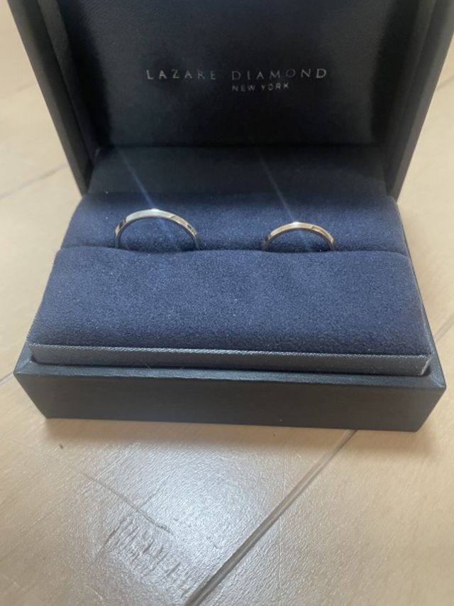 同じデザインの、素材違いです