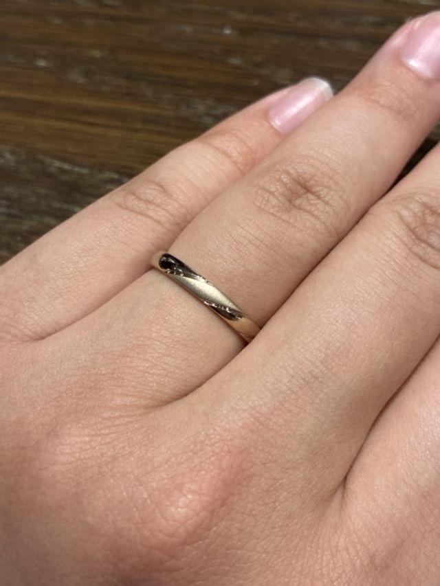 シャンパンゴールド×マット加工