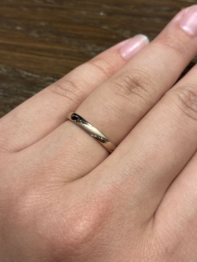 シャンパンゴールド&times;マット加工