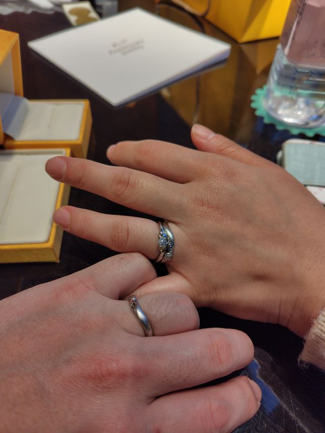 婚約指輪と結婚指輪