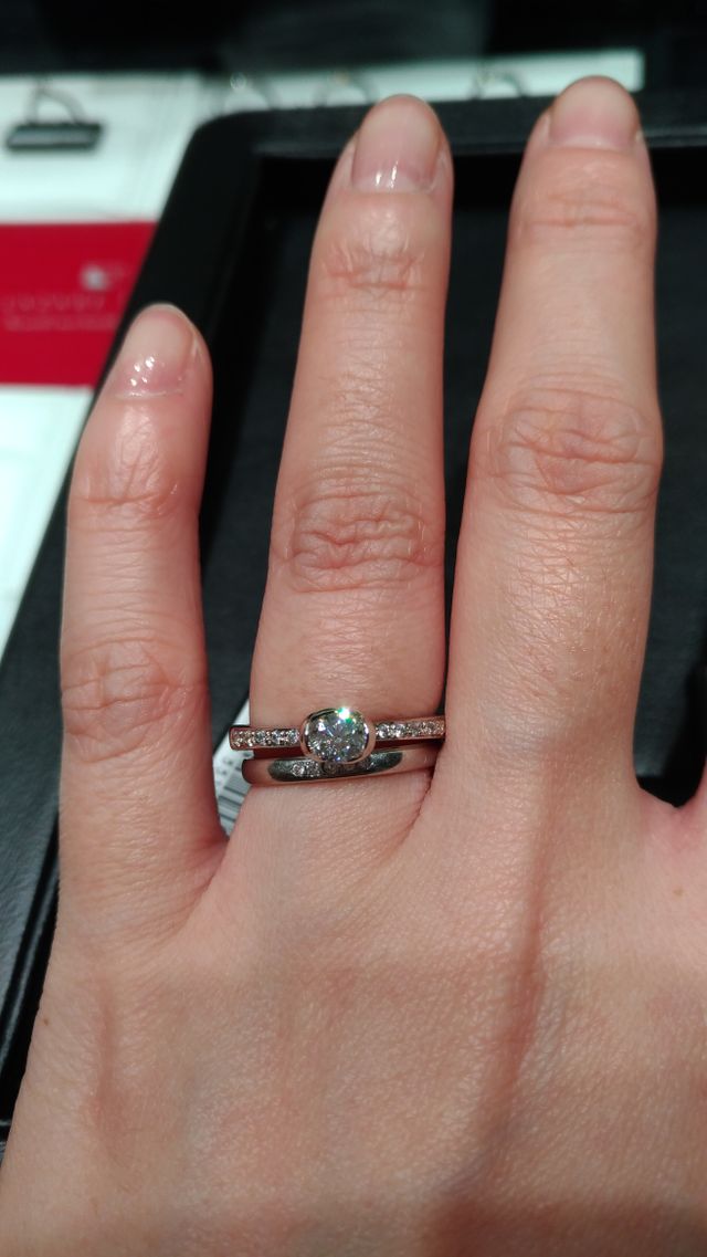 ディヴァイン　アップ