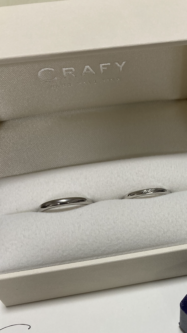 2人の結婚指輪です。