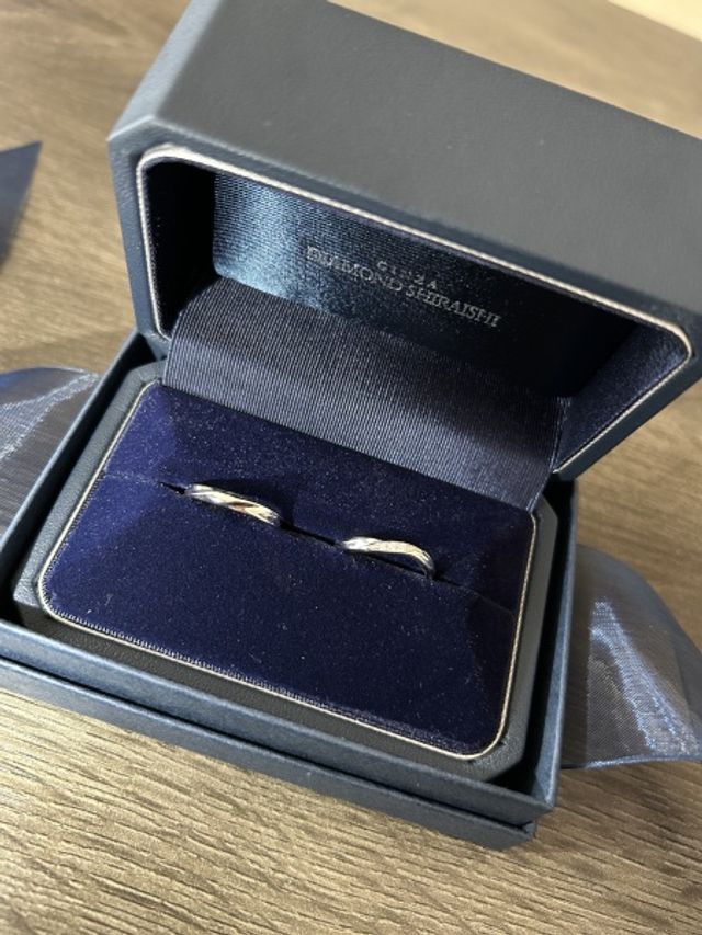 同じタイプの指輪にしました。とても満足です。