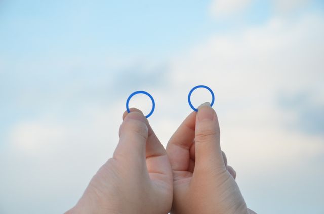 ご担当者様が案内してくれた屋上にて撮影した指輪の型です。