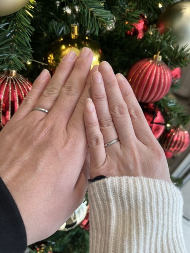 指輪を着用している写真
