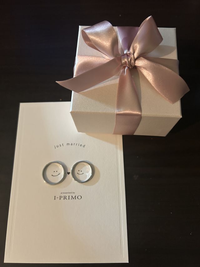 とっても素敵なラッピングとカードに思わず撮影しました