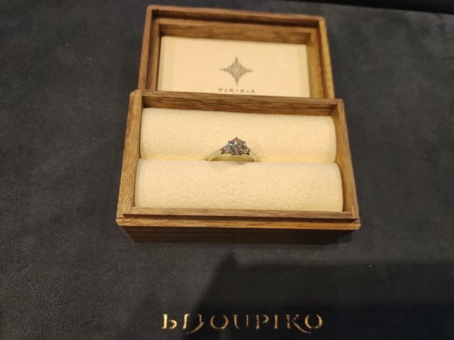 出来上がった婚約指輪