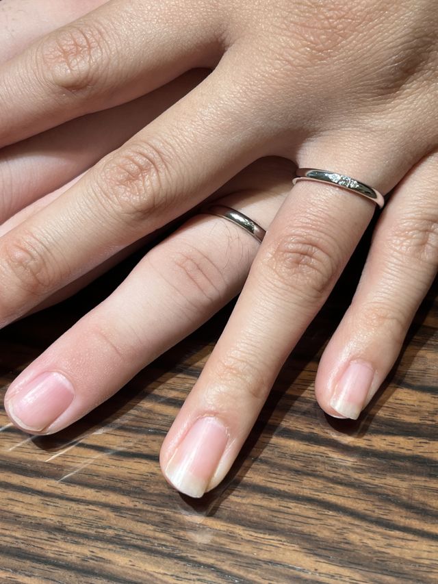 旦那さんと一緒に結婚指輪の購入をさせていただきました！