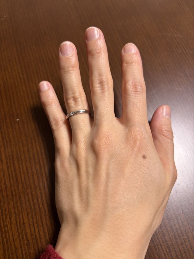 指輪着用時の写真です