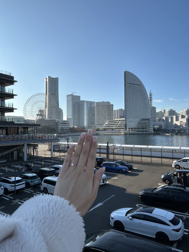 大好きな横浜の景色と一緒に。