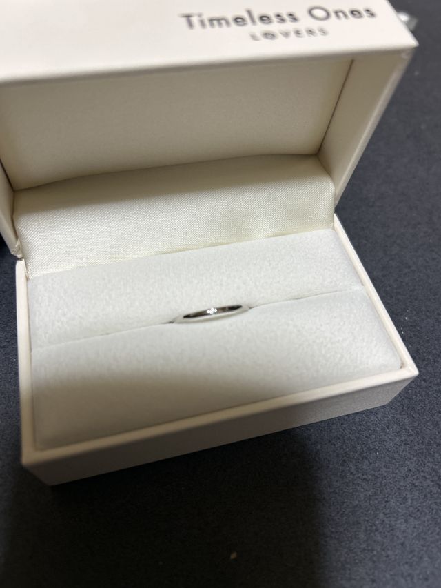 シンプルな結婚指輪