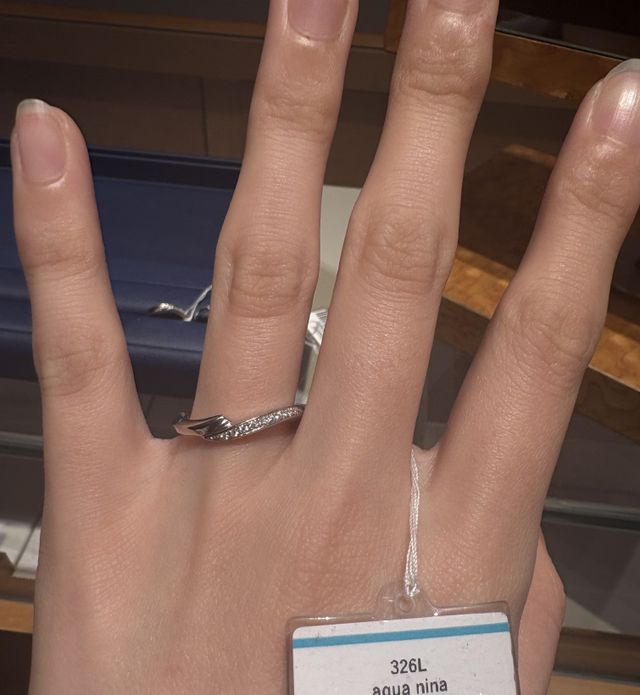 斜めのラインがきれいです