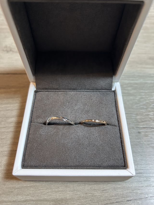 彼は19号、私は10号です