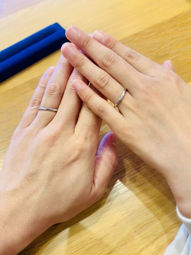 店舗で試着させていただいた時の写真です。