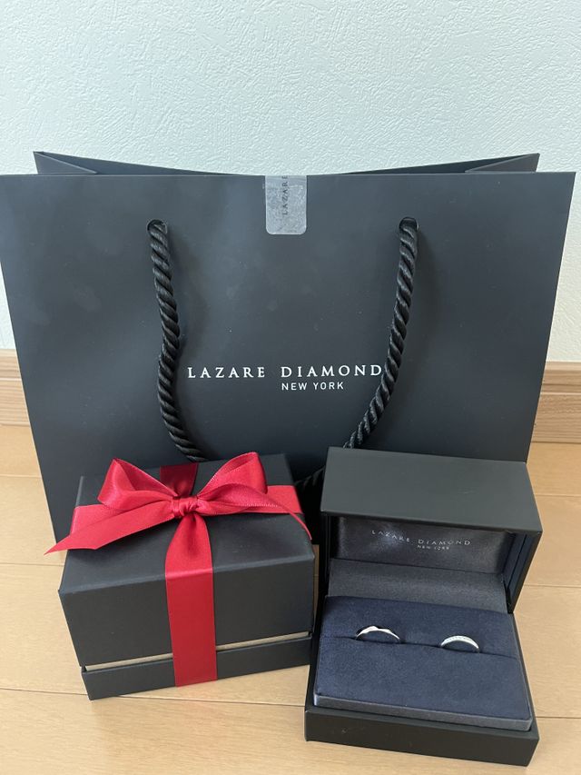 箱だけでラッピングしてもらいました。