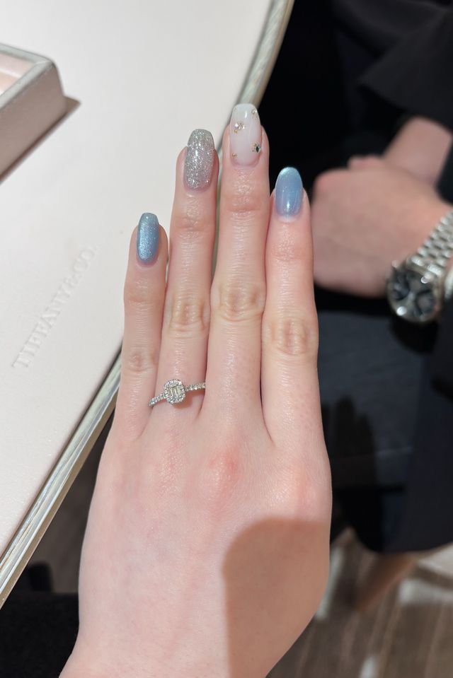 エメラルドカット0.2ct約60万