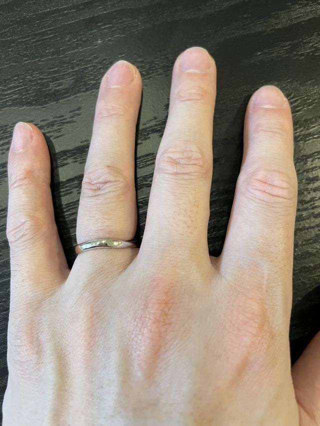 初日で、まだ慣れませんっ