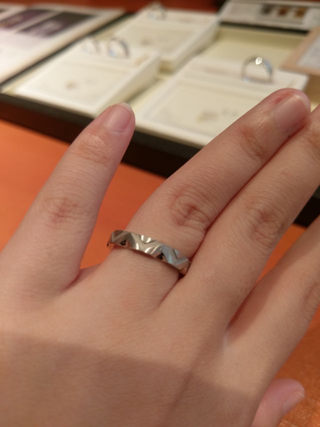 新婦デザイン、雷神