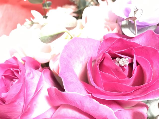 プロポーズの時に頂いたバラの花束と