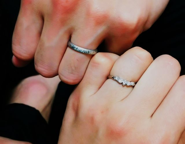 主人の指輪はオリジナルデザインです