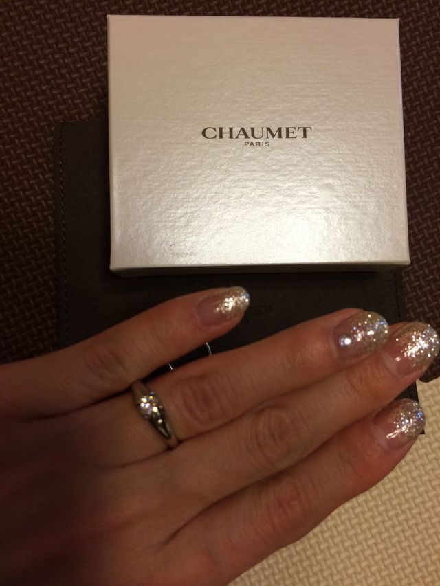 ダイアの大きさが丁度良い大きさで色んなスタイルに合わせやすい