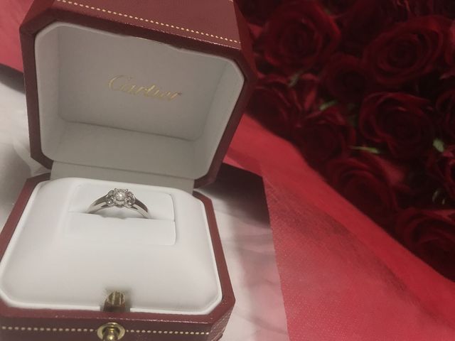 Cartierの婚約指輪です