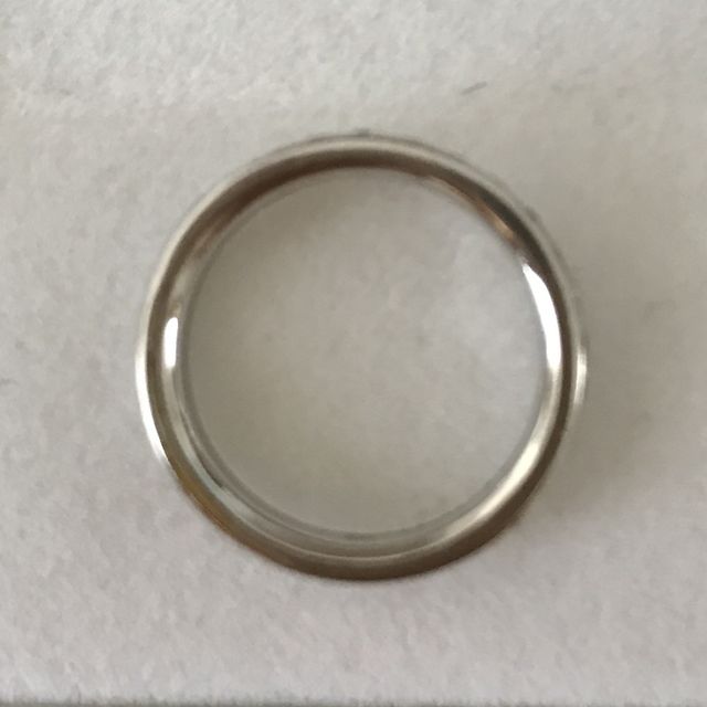 角がなく指あたりがすごく良いです。