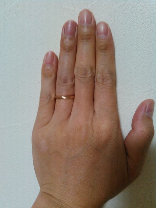 肌の色に一番合っているものを選びました。