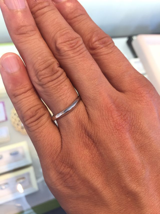 指が細い方なので1番しっくり来たのがこのモデルでした。