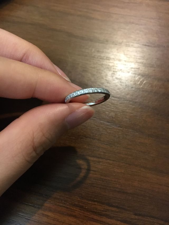 ひっかかりがなく、家事などやるときも邪魔になりません。