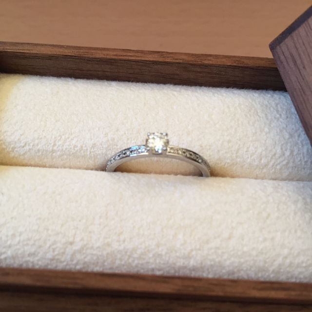 指輪のアップです。