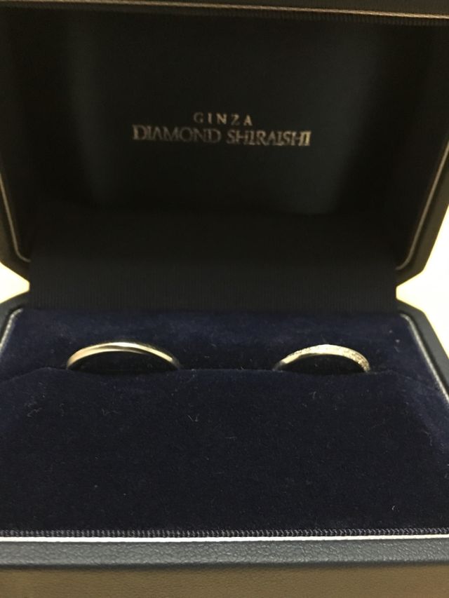 セットのリングにつや消し加工をしました。