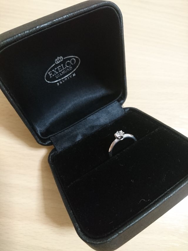 婚約指輪を持ってプロポーズしてもらいました