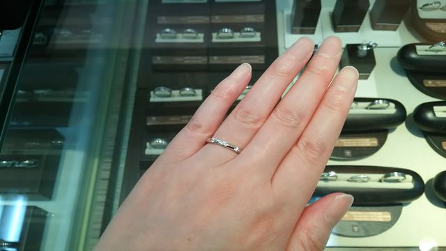 細身ですが、存在感があります