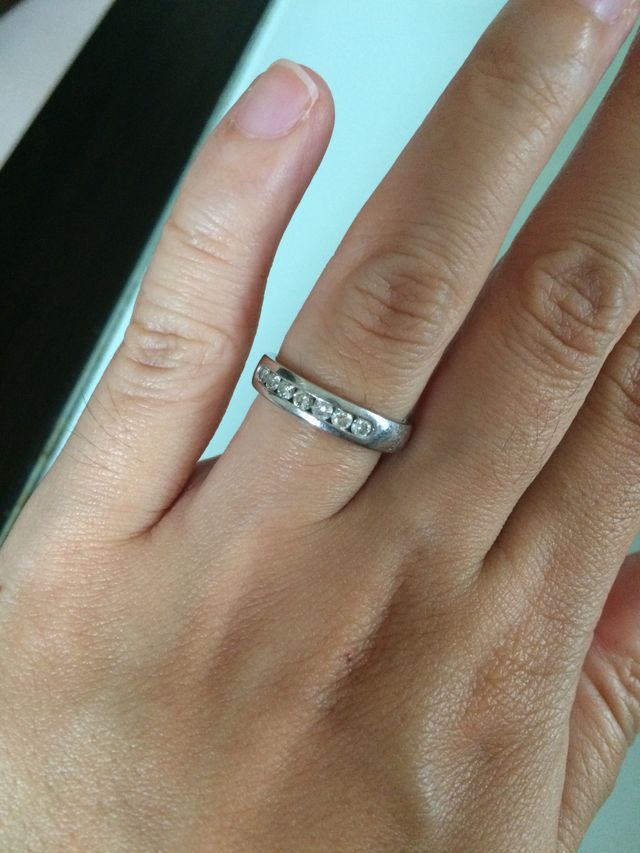 ダイヤが７つ並んでいます。