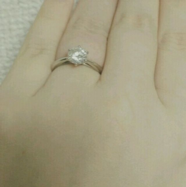 婚約指輪　1.03カラット