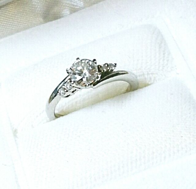 カーブを描いたラインが綺麗で選びました。