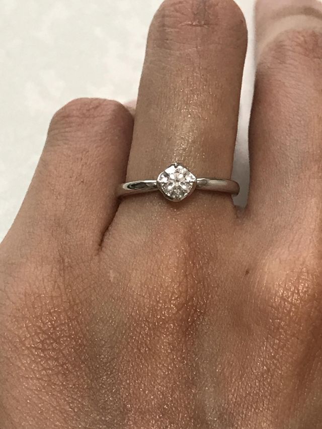 シンプルなソリティアタイプです。