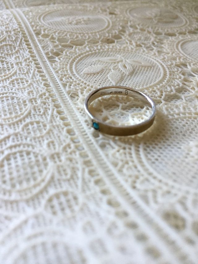 普通の指輪じゃないものがしたかったので特別にデザイン