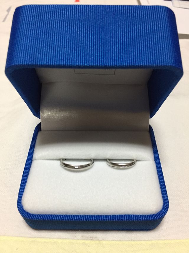 婚約指輪で質、デザインとも気に入っています。